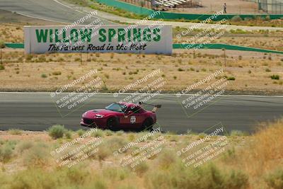 media/May-31-2025-CalClub SCCA (Sat) [[2c1a04e1ee]]/Qualifying/Group 2/Turn 4/